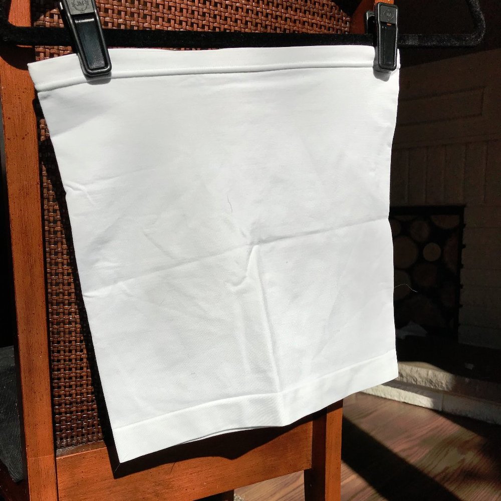FREE stretchy maternity belly band white